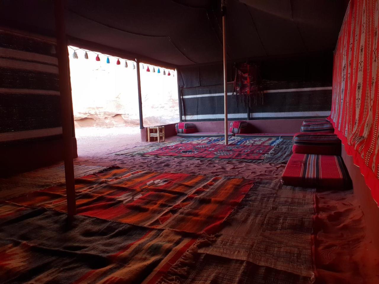 Hotel Real Bedouin Experience Tours & Camp Wadi Rum Zewnętrze zdjęcie