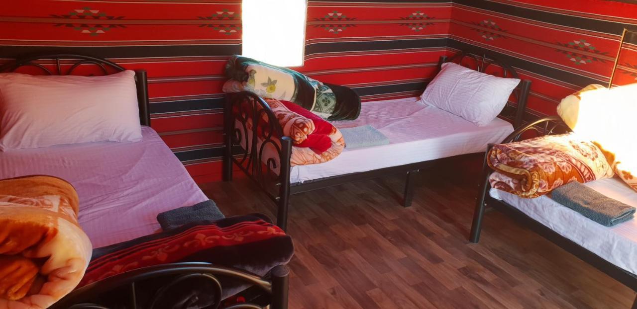 Hotel Real Bedouin Experience Tours & Camp Wadi Rum Zewnętrze zdjęcie